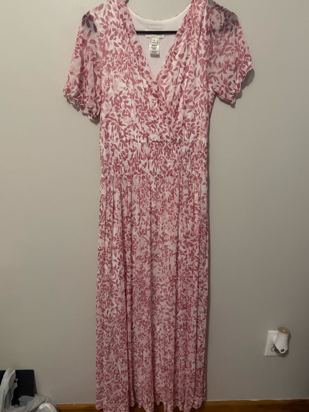 Floral Pink Maxi Dress with V-Neck
